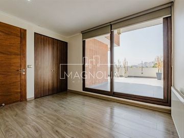 Departamento en arriendo de 3 dorm. en Vitacura