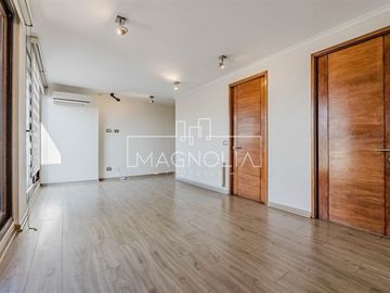 Departamento en arriendo de 3 dorm. en Vitacura