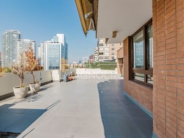 Departamento en arriendo de 3 dorm. en Vitacura