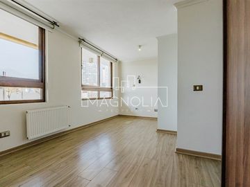 Departamento en arriendo de 3 dorm. en Vitacura