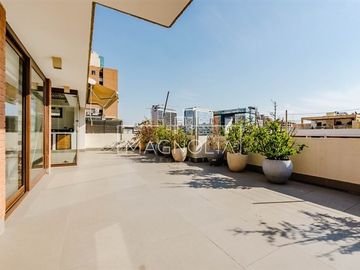 Departamento en arriendo de 3 dorm. en Vitacura