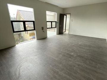 Rumah Baru Mewah Minimalis Ada Kolam Renang Komplek Setiabudi Regency