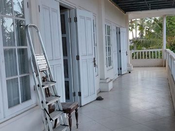VILLA DEKAT PANTAI SABA DI BLAHBATUH GIANYAR