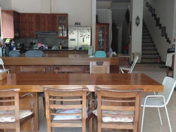 VILLA DEKAT PANTAI SABA DI BLAHBATUH GIANYAR