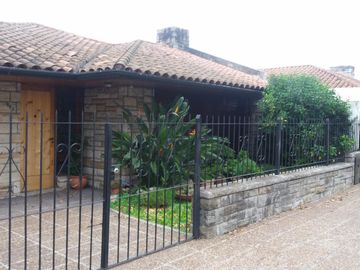 CHALET CON 4 DORMITORIOS