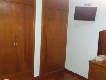 CHALET CON 4 DORMITORIOS