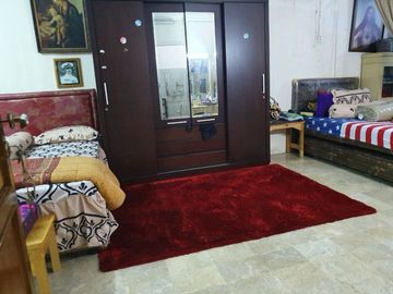 Rumah Berhalaman Luas di Veteran Bintaro, 2818