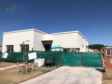 Casa a un mes de terminar - San Ramon Pilar del Este