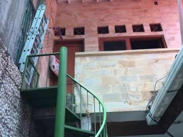 Dijual Rumah Second Murah di CIrendeu