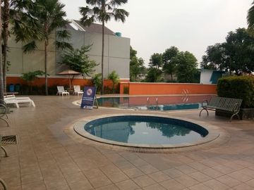 Dijual Rumah Arcadia Village Gading Serpong Lokasi Strategis Murah