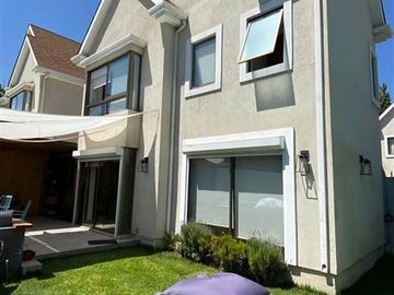 Casa en Venta en NICANOR PLAZA / VALENZUELA PUELMA