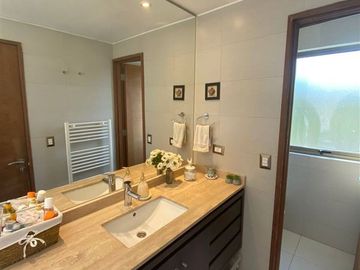 Casa en Venta en NICANOR PLAZA / VALENZUELA PUELMA