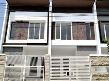 Rumah gress medokan asri 1.7 m