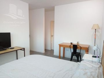 Venta - Casa 4 ambientes, Jardin - Acacias, Puertos del Lago, Escobar