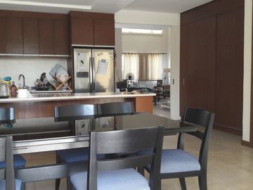Furnished with Pool House for Rent in Hensonville Angeles Ci