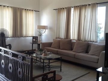 Furnished with Pool House for Rent in Hensonville Angeles Ci