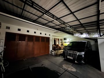 Rumah Strategis 15 Menit ke Faskes di Duren Sawit Dibantu KPR J-54754