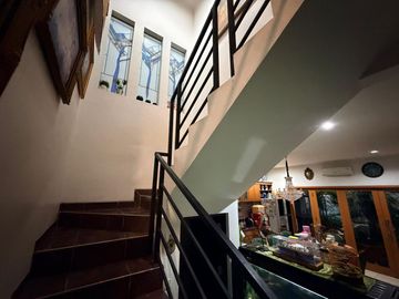 Rumah Strategis 15 Menit ke Faskes di Duren Sawit Dibantu KPR J-54754