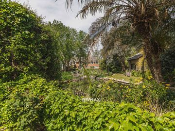 Venta Casa Golfers Pilar 5 dorm jardin pileta