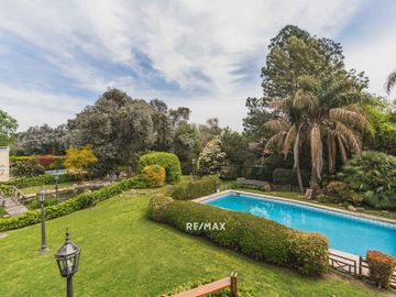 Venta Casa Golfers Pilar 5 dorm jardin pileta
