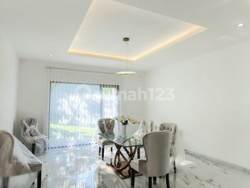 Rumah Hoek Mewah Modern Brand New Collinare Foresta BSD City