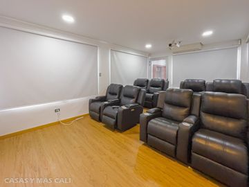 Casa en condominio venta vía Dapa. Cod V5733