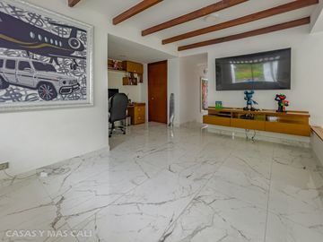 Casa en condominio venta vía Dapa. Cod V5733