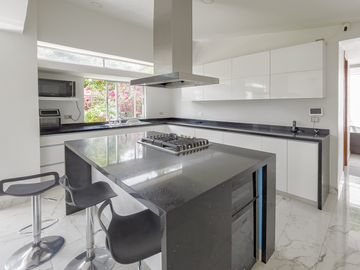 Casa en condominio venta vía Dapa. Cod V5733