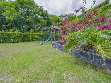 Casa en condominio venta vía Dapa. Cod V5733