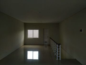 *Disewakan RUKO NORTHWEST BOULEVARD, Citraland Utara*