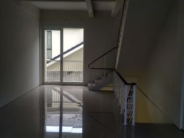 *Disewakan RUKO NORTHWEST BOULEVARD, Citraland Utara*