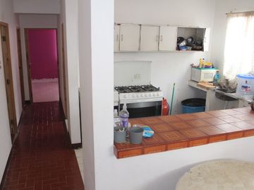 Se Vende Casa Cerca del Mar en Ballenita