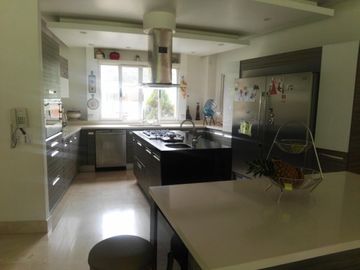 casa en venta en alfaguara. Cod V77348