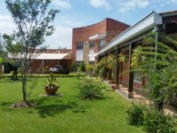casa en venta en alfaguara. Cod V77348