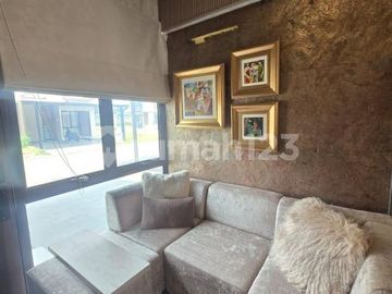Rumah Dua Lantai Dekat.sekolah dan Aeon Mall BSD