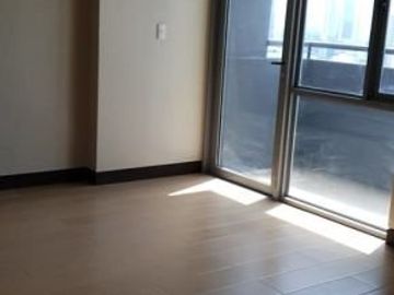 69.50 Sqm, 2 BR Condo For Sale at Manhattan Heights at Cubao