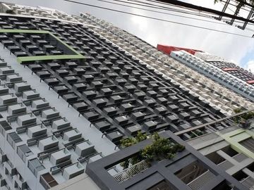 69.50 Sqm, 2 BR Condo For Sale at Manhattan Heights at Cubao