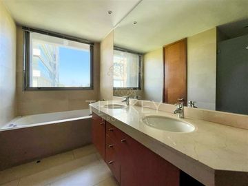Departamento en Venta en Av. Santa María - Club de Polo