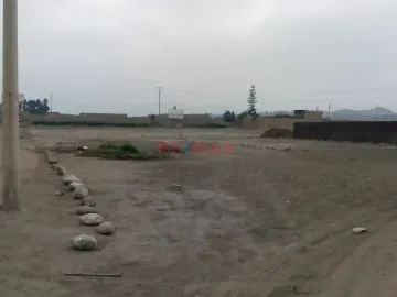 Este Terreno (Mz A, Lote 17) está ubicado en la mejor zona de la Hermosa Ciudad de la Provincia de Barranca ( Norte Chico). Se encuentra a 5 minutos d