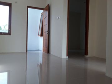 RUMAH TERBARU 2 LANTAI MEWAH DI DEKAT JEC DAN GEMBIRA LOKA ZOO