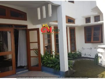 Dijual Rumah Terawat Asri dekat Griya Arcamanik Bandung Timur