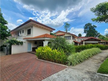 Casa en venta en Clayton - Senderos de Camino de Cruces (LM)