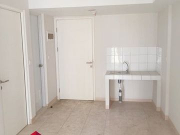 Dijual Apartemen Springlake 3BR View Pool