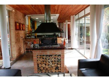 284. CASA CAMPESTRE CAJIC