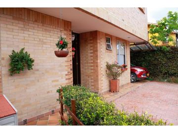 284. CASA CAMPESTRE CAJIC
