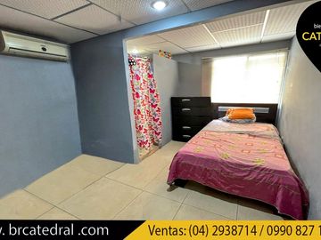 Casa de venta en Villa del Rey – código:20444