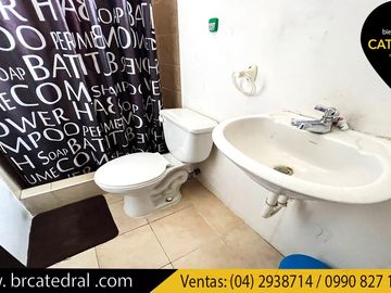 Casa de venta en Villa del Rey – código:20444