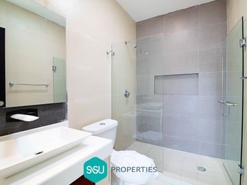 Se vende casa amplia en Centro Sur, Claustros de las Misiones
