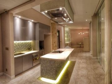Dijual/Disewakan Rumah Mewah Navapark Cluster Lancewood Bsd City Lokasi Strategis Full Furnish Siap Huni
