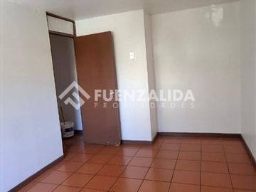 Departamento en venta de 3 dorm. en San Bernardo
